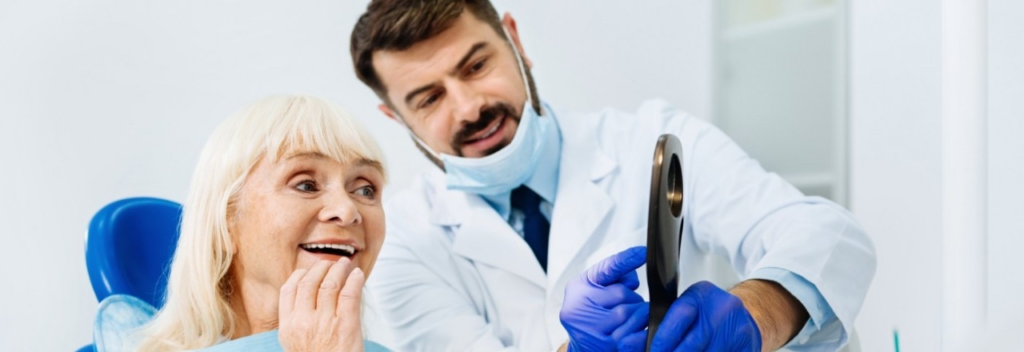 revisiones periodicas de implante dental